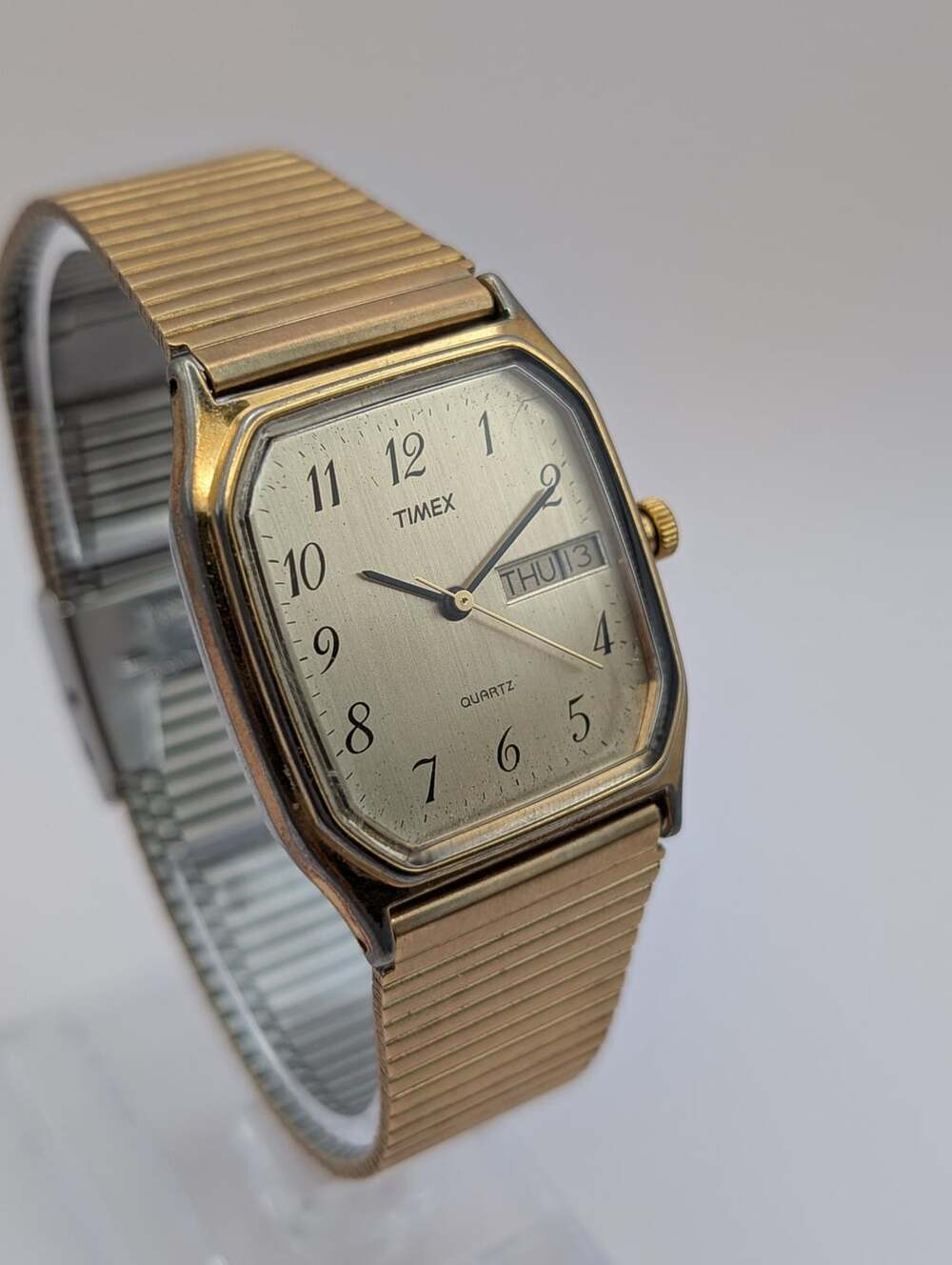 Vintage Timex Gold-Tone Day-Date Quartz Watch, Champagne Dial Expansion Bracelet